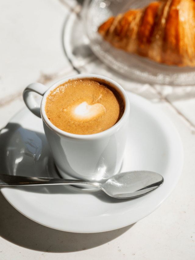 How To Pull a Long Shot (Lungo) in 4 Steps