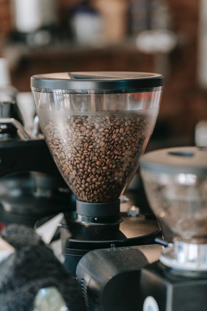 Top Picks: 5 Best Quiet Coffee Grinders ☕️ for Silent Morning