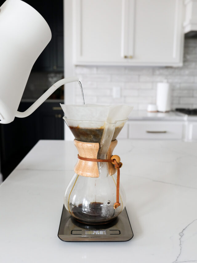 cropped-POUR-OVER-CHEMEX-84.jpg